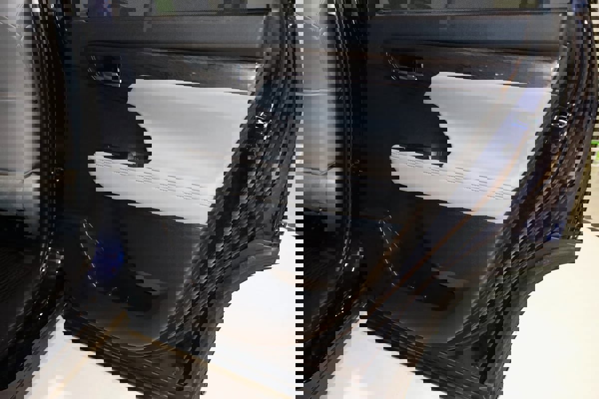 Used 2021 Toyota Highlander Platinum image 66