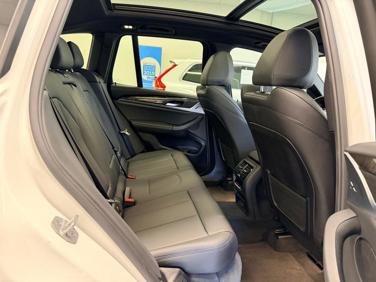 Used 2019 BMW X3 sDrive30i w/ Convenience Package RWD image 30