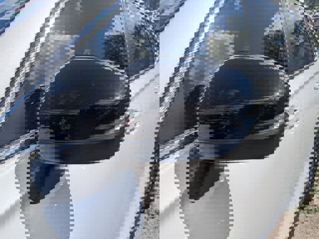 Used 2025 Honda CR-V Sport-L image 4