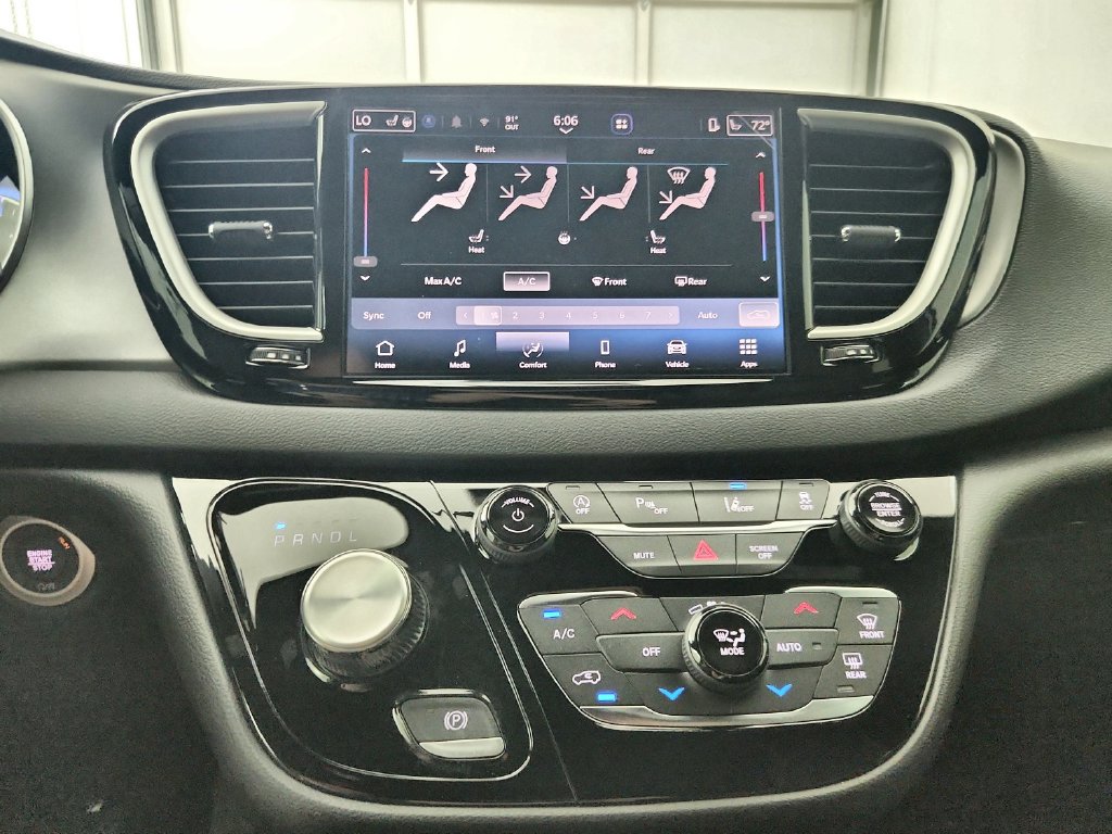 New 2027 Chrysler Pacifica LX FWD image 25