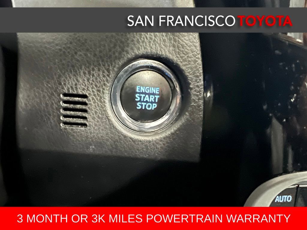 Used 2017 Toyota Corolla SE w/ SE Premium Package FWD image 23