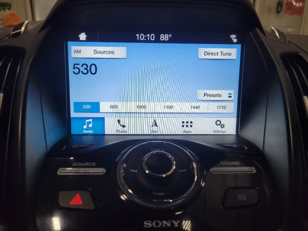 Used 2019 Ford Escape Titanium AWD/4WD image 25