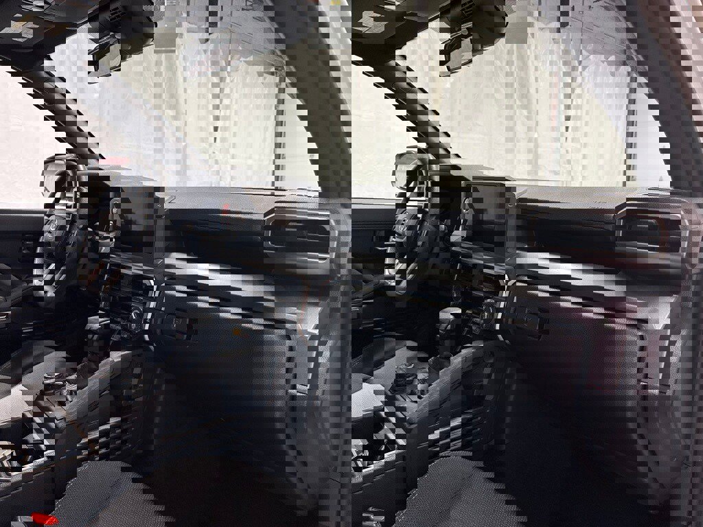 Used 2025 Toyota 4Runner TRD Off-Road image 60