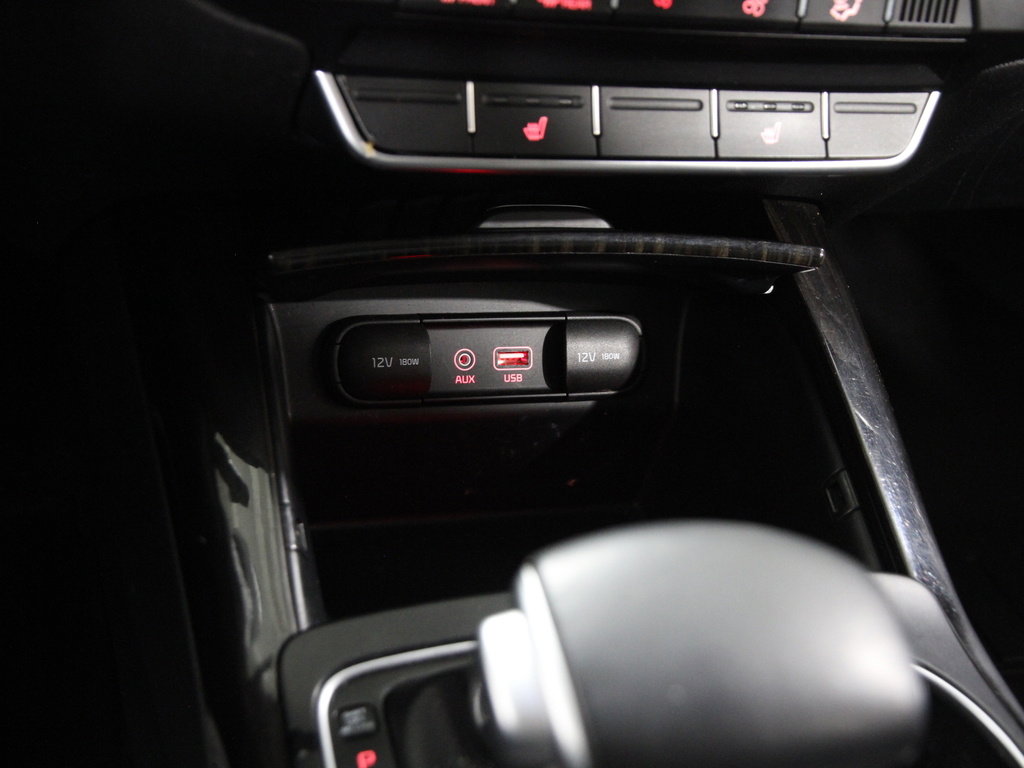 Used 2020 Kia Sorento EX image 16