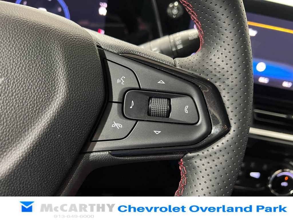 Used 2025 Chevrolet Trax RS w/ Driver Confidence Package FWD image 15