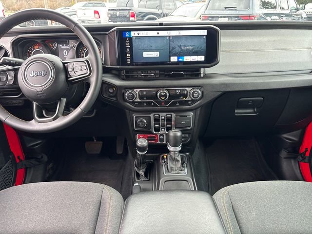 Used 2024 Jeep Wrangler Willys image 8