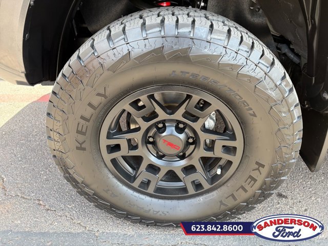 Used 2023 Toyota Tacoma TRD Sport w/ Black Out Package (TMS) AWD/4WD image 10