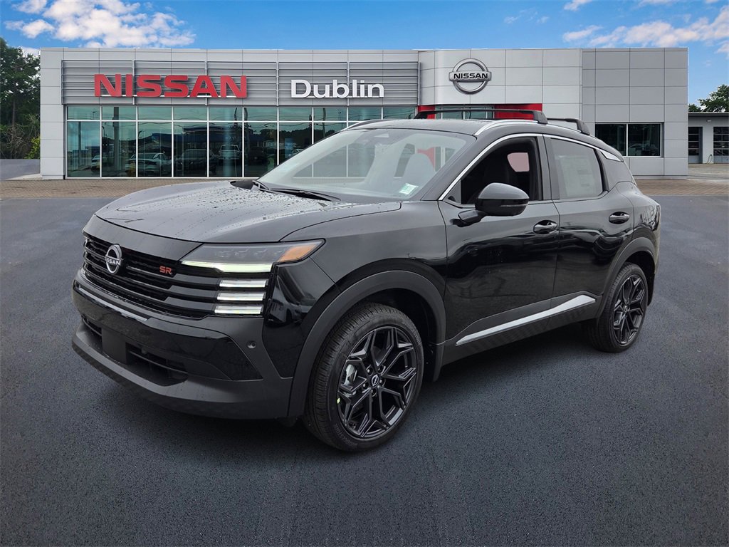 New 2026 Nissan Kicks SR image 1