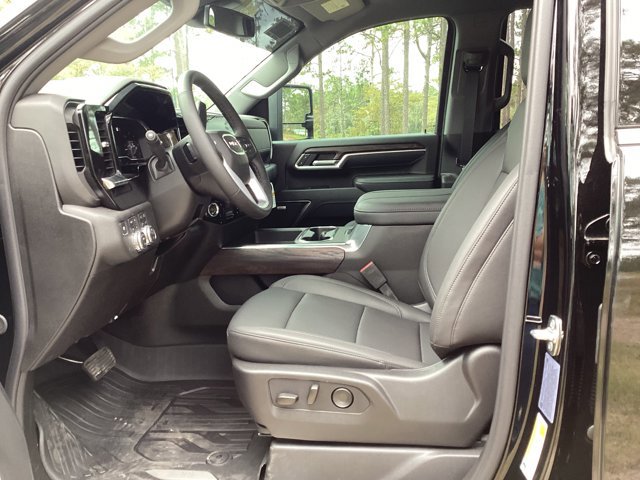 New 2025 GMC Sierra 2500 SLT w/ SLT Premium Package image 14