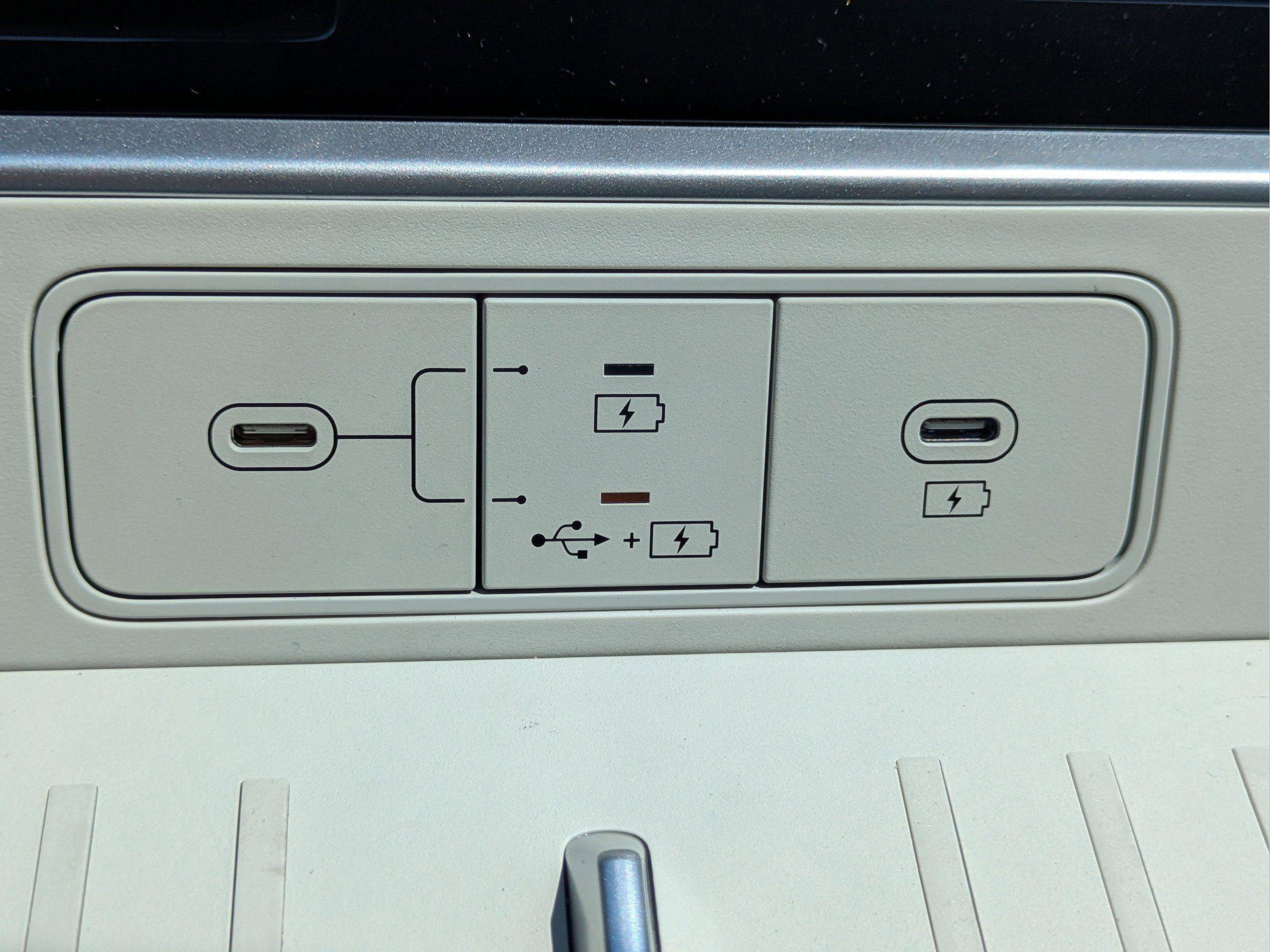 New 2026 Hyundai Santa Fe SE image 22