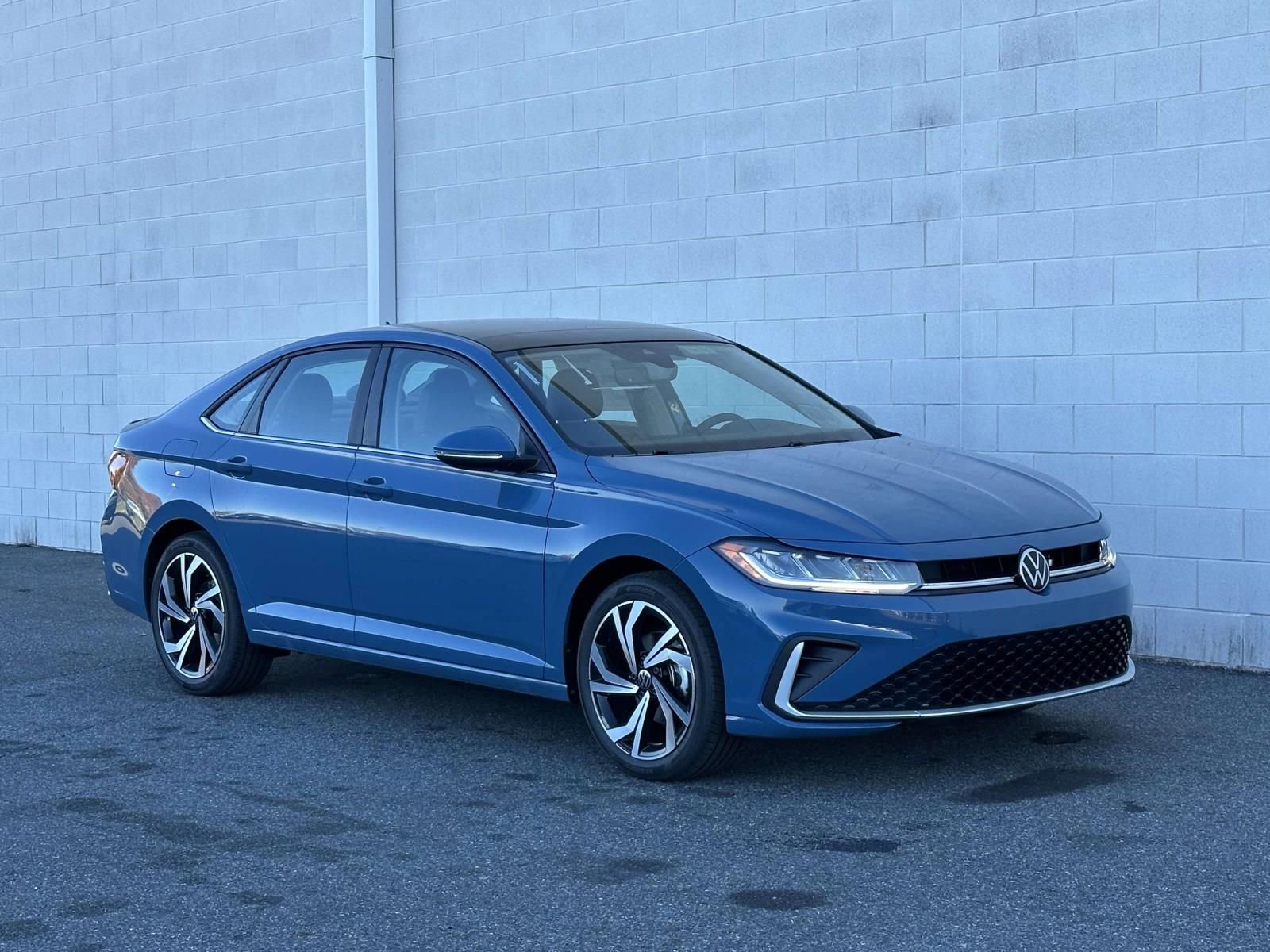 New 2026 Volkswagen Jetta SEL image 8