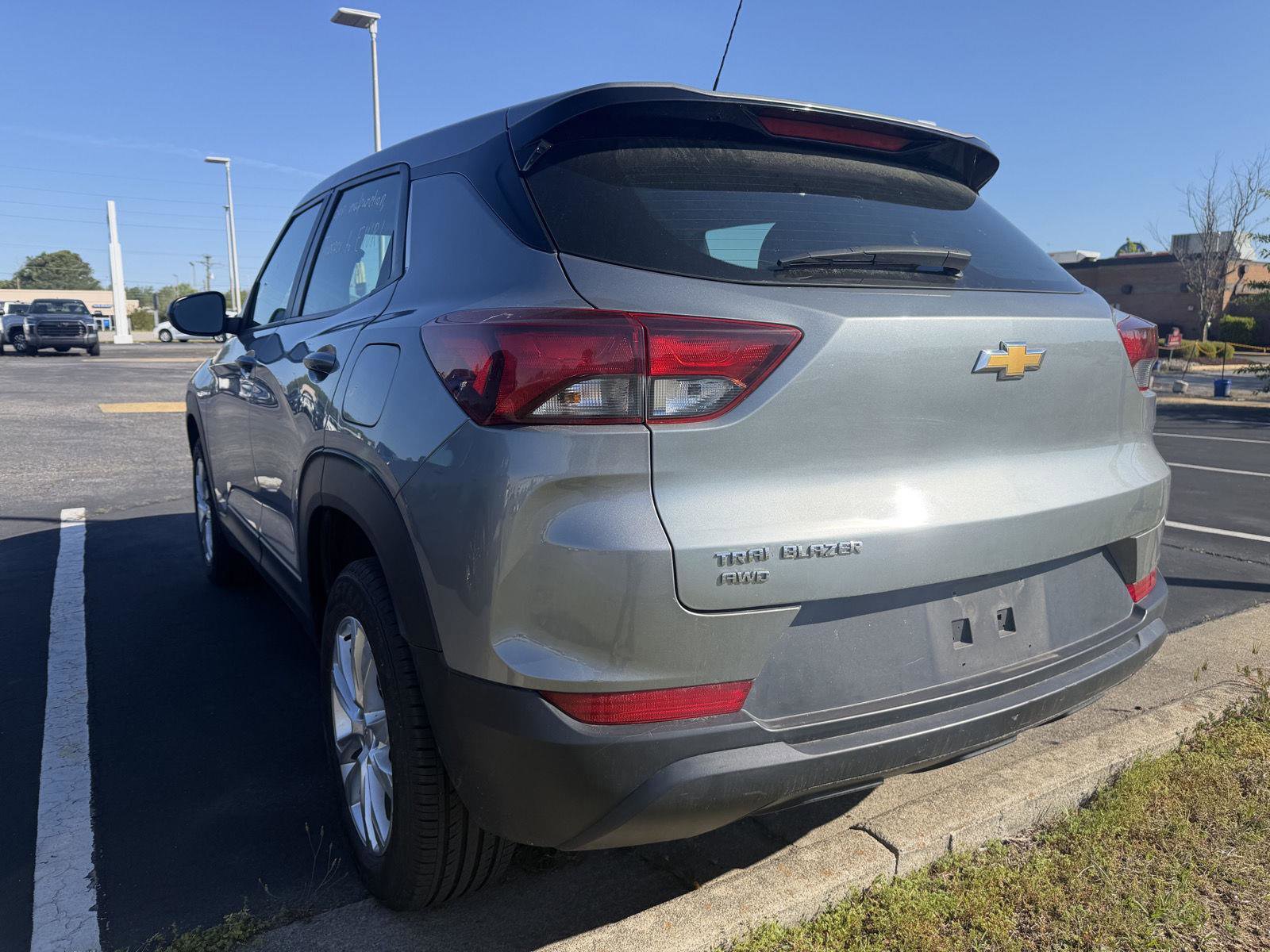 Used 2023 Chevrolet TrailBlazer LS image 5