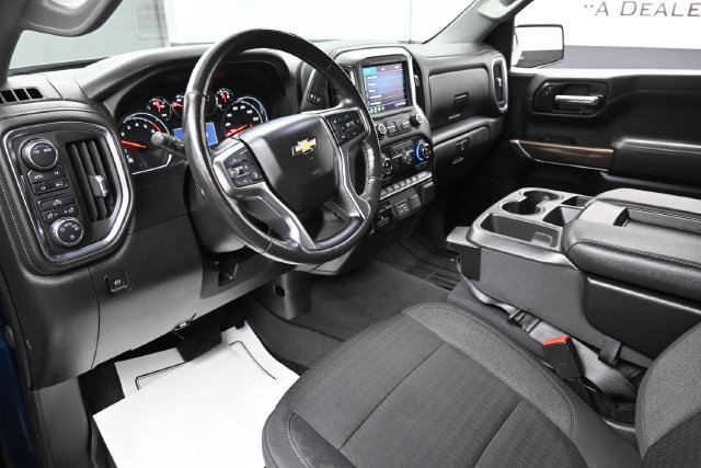 Used 2020 Chevrolet Silverado 1500 LT w/ All-Star Edition AWD/4WD image 19