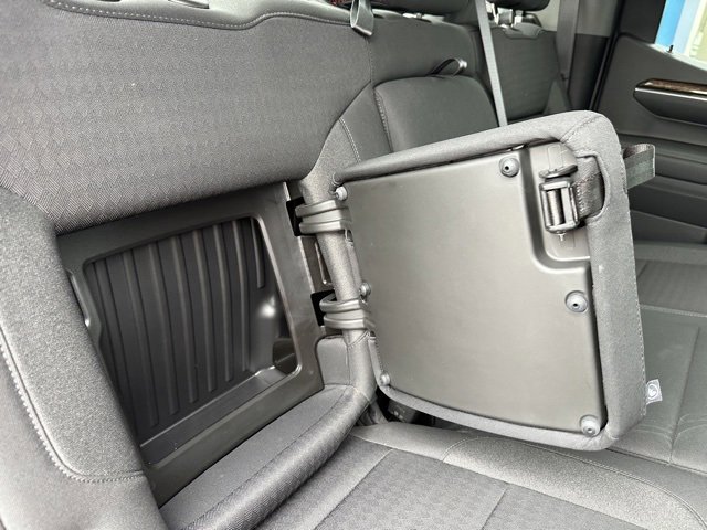 Used 2022 GMC Sierra 1500 Elevation image 32