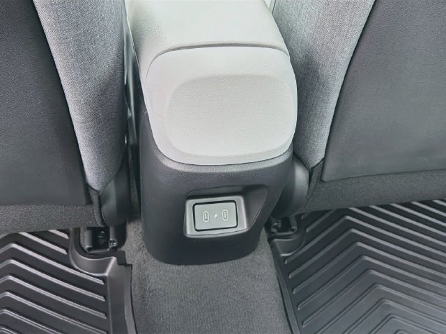 New 2026 Hyundai Elantra SEL Sport FWD image 26