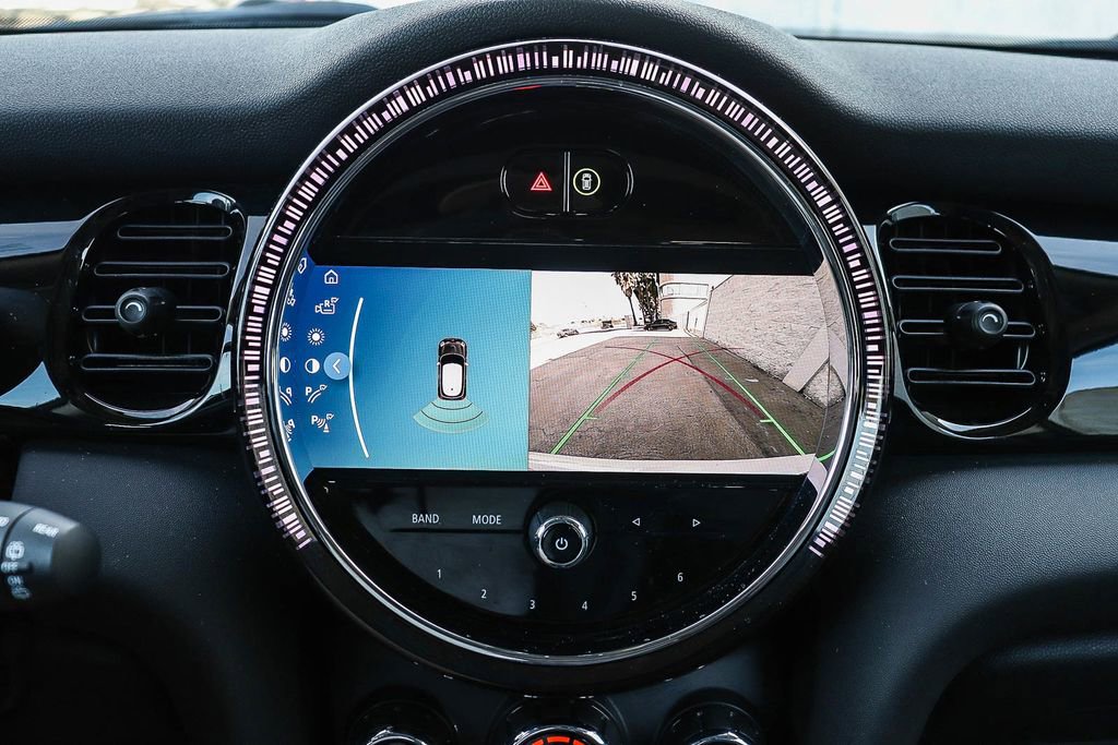 Used 2024 MINI Cooper SE image 30