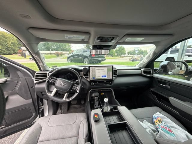 Used 2024 Toyota Tundra Limited AWD/4WD image 2