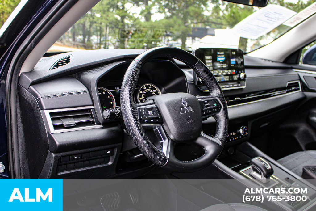 Used 2024 Mitsubishi Outlander Ralliart AWD/4WD image 24