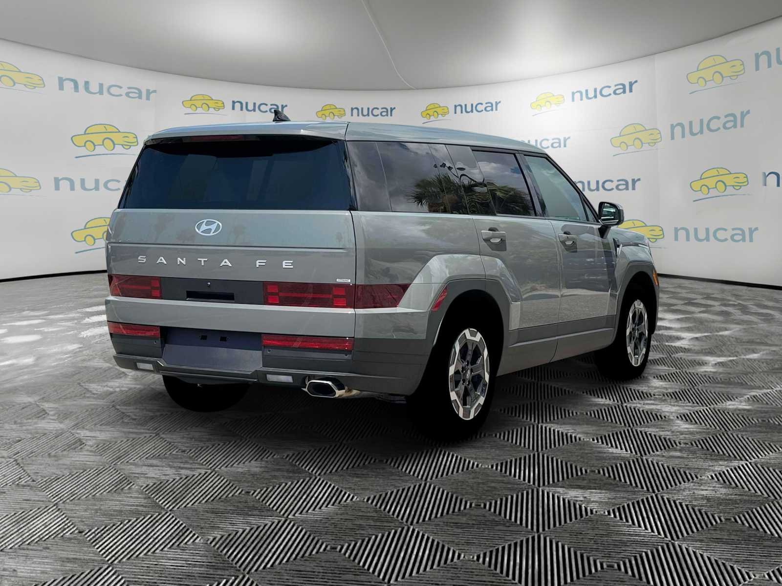 Used 2026 Hyundai Santa Fe SE AWD/4WD image 8