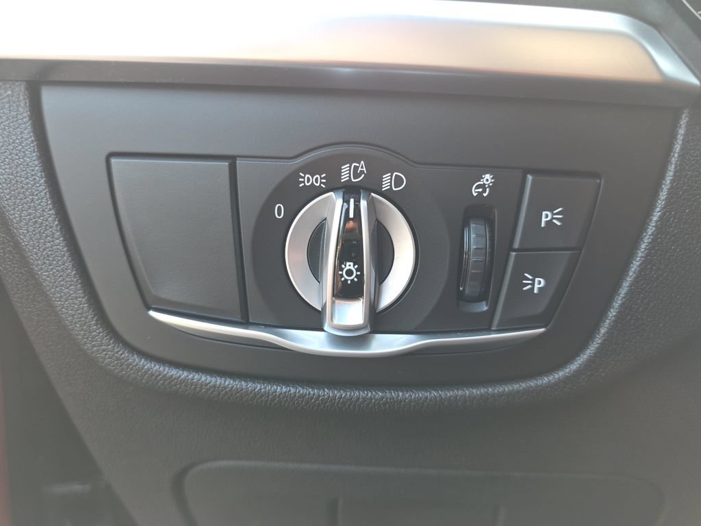 Used 2023 BMW X3 xDrive30i w/ M Sport Package AWD/4WD image 36
