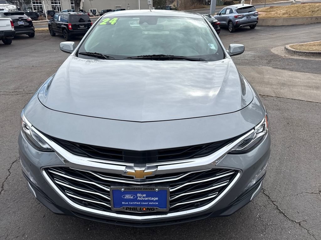 Used 2024 Chevrolet Malibu LT FWD image 2