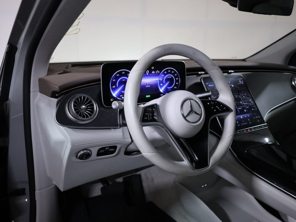Used 2023 Mercedes-Benz EQS 450+ 4MATIC SUV image 30