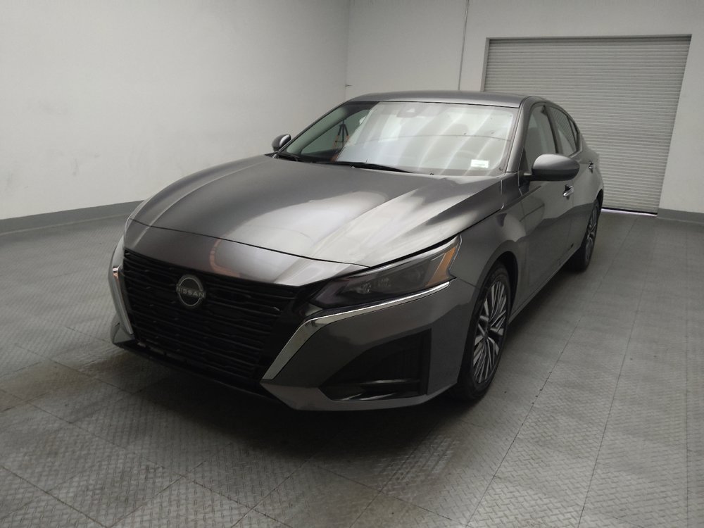 Used 2023 Nissan Altima 2.5 SV FWD image 15
