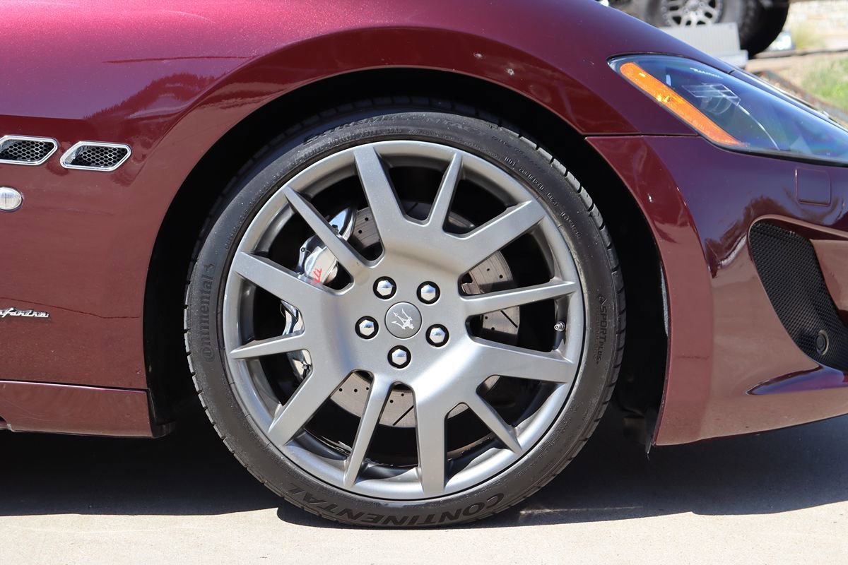 Used 2017 Maserati GranTurismo Sport image 41
