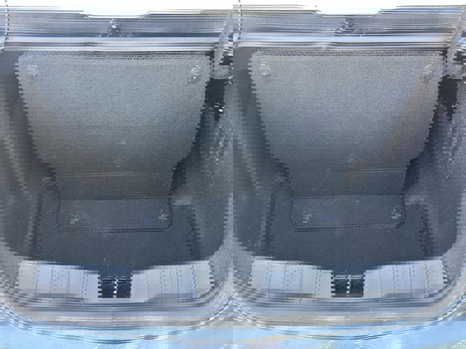 Used 2021 Chevrolet Camaro ZL1 w/ LPO, ZL1 Protection Package image 19