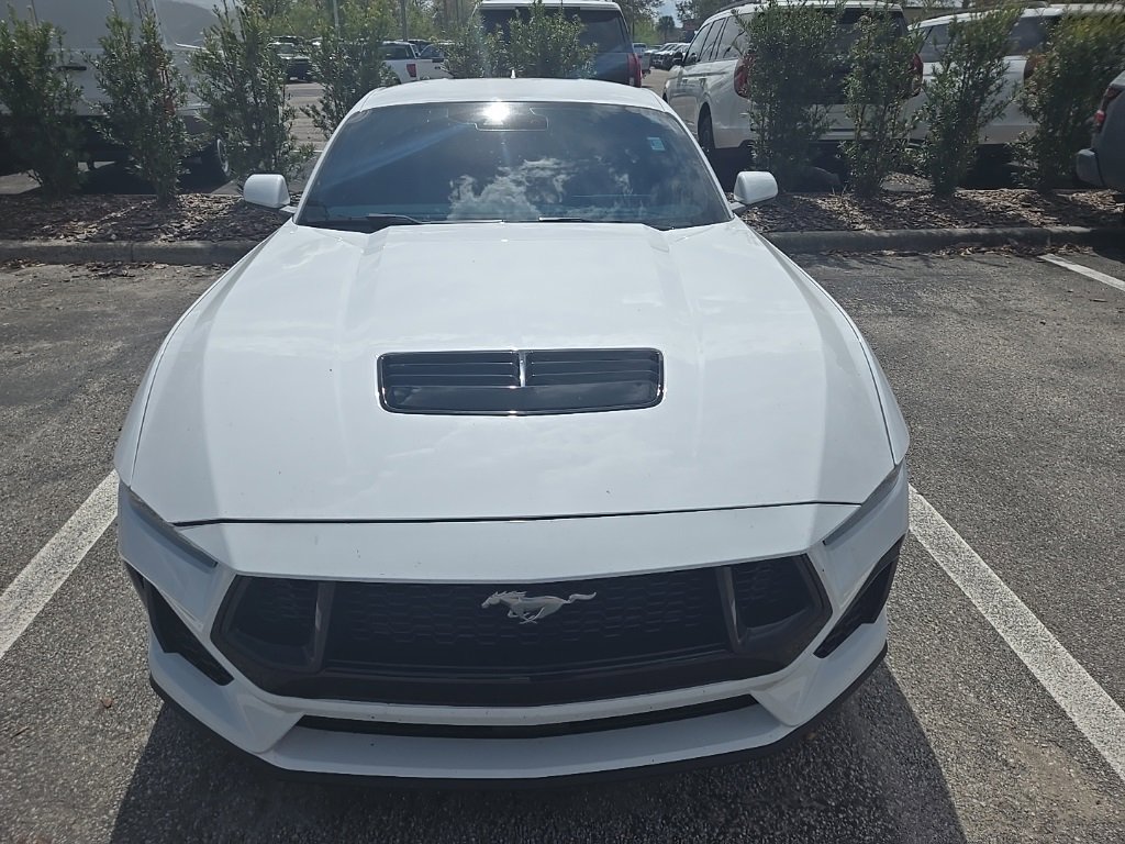 Certified 2024 Ford Mustang GT image 3