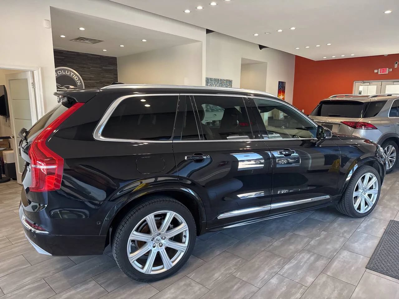 Used 2018 Volvo XC90 T6 Inscription w/ Luxury Package AWD/4WD image 13