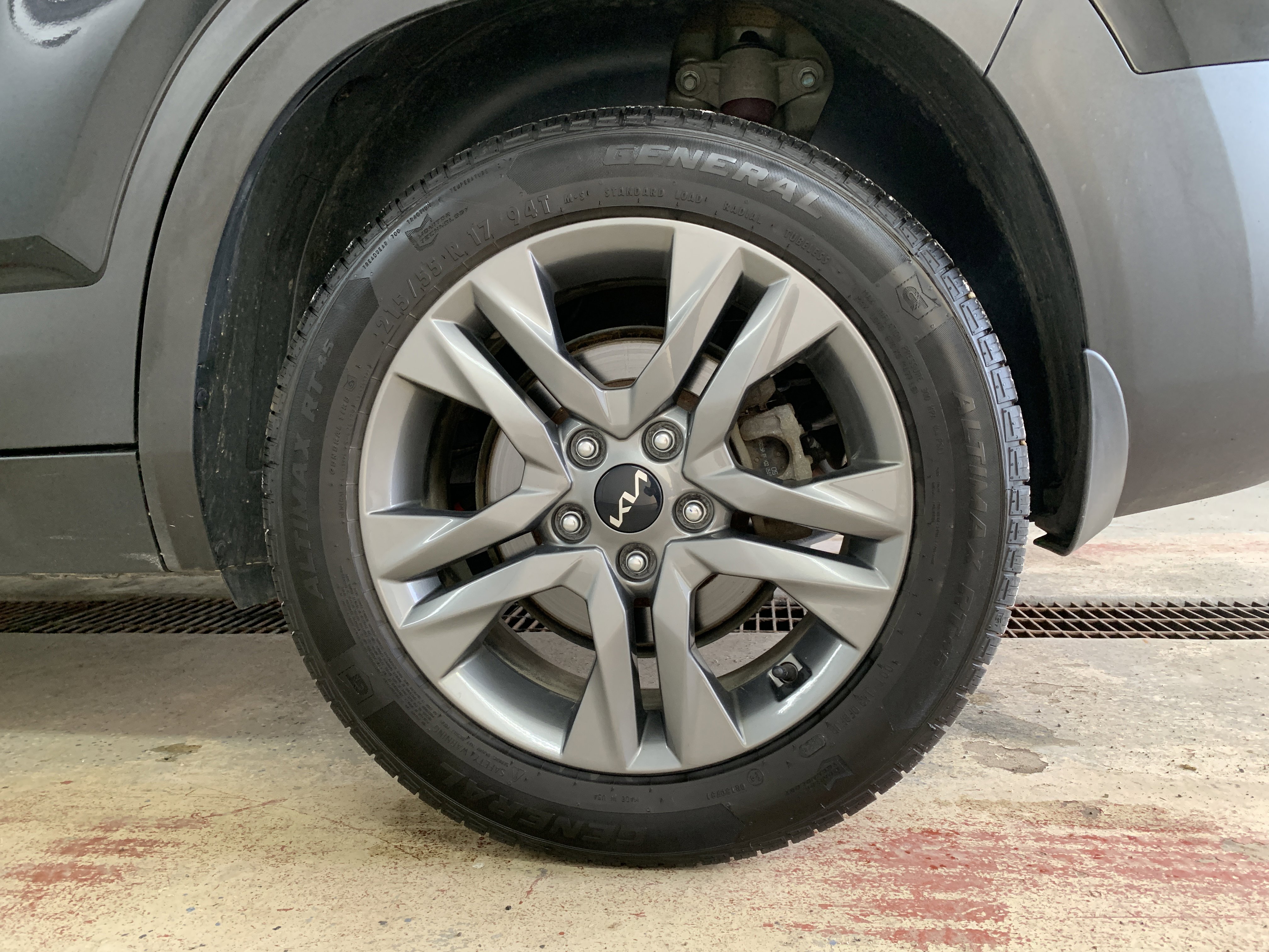 Used 2023 Kia Seltos S image 7