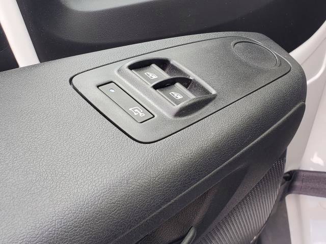 Used 2025 RAM ProMaster 2500 FWD image 18