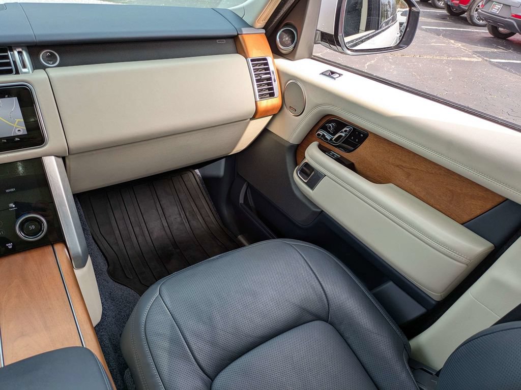 Used 2021 Land Rover Range Rover P525 Westminster Edition AWD/4WD image 18