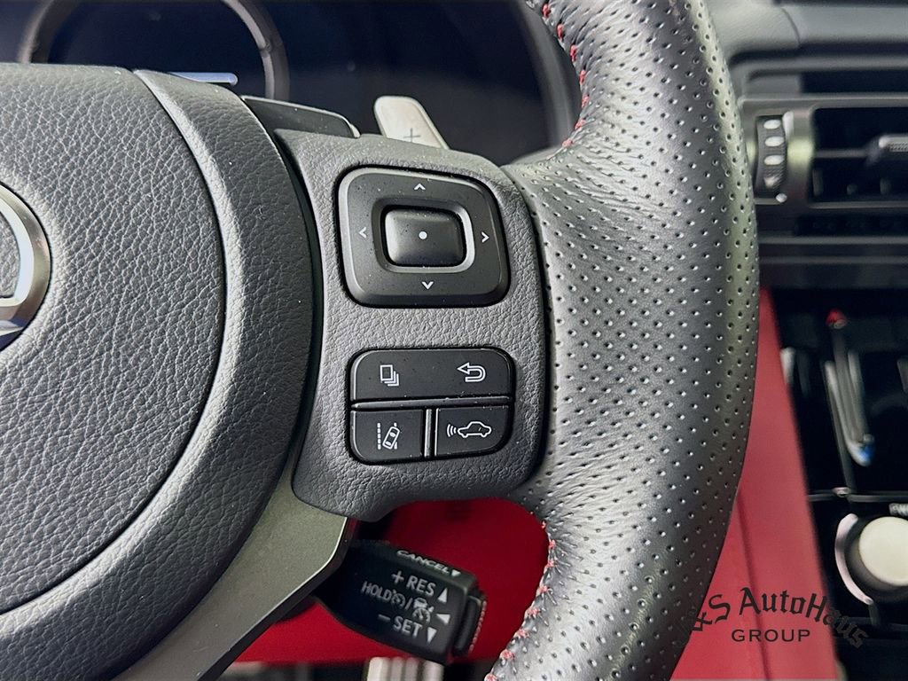 Used 2025 Lexus IS 500 RWD image 14