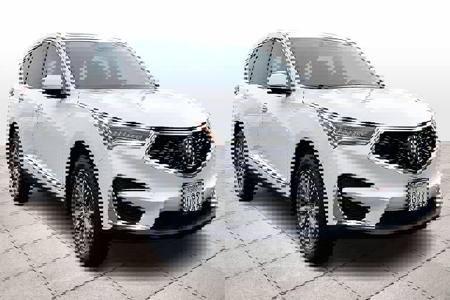 Used 2019 Acura RDX FWD w/ Technology Package image 2