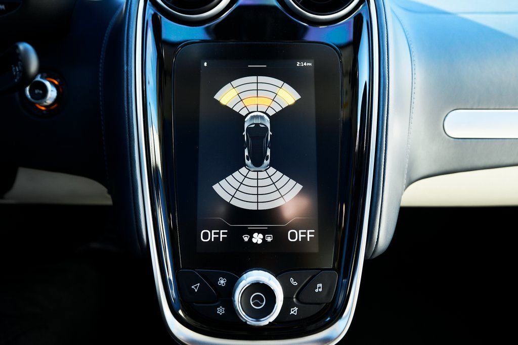 Used 2022 McLaren GT RWD image 66