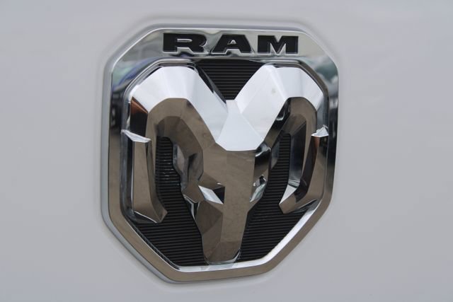 Used 2023 RAM 1500 Big Horn RWD image 7