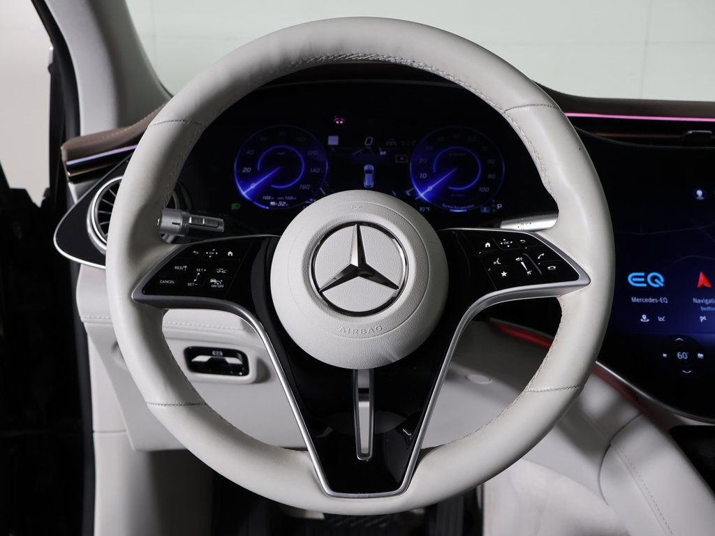 Used 2023 Mercedes-Benz EQS 580 4MATIC SUV image 38