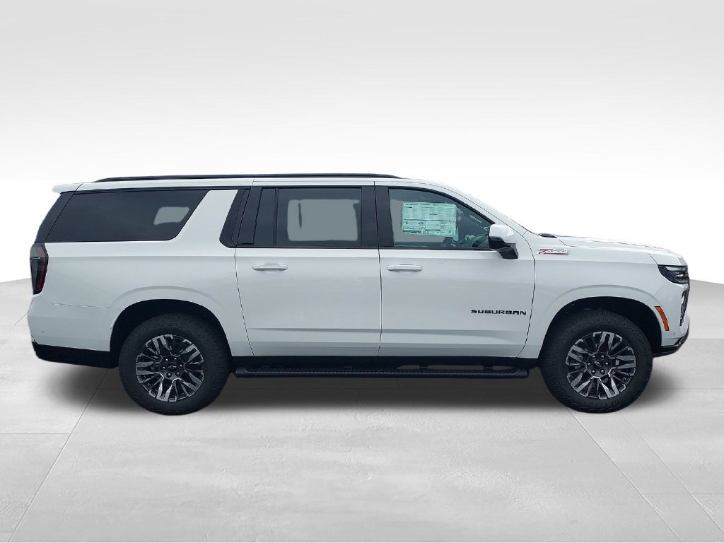 New 2027 Chevrolet Suburban Z71 w/ Z71 Off-Road Package AWD/4WD image 6