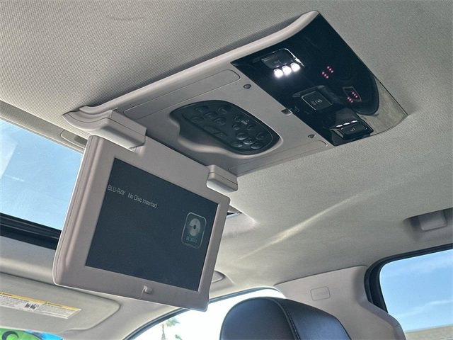 Used 2020 GMC Yukon XL Denali w/ Open Road Package image 40