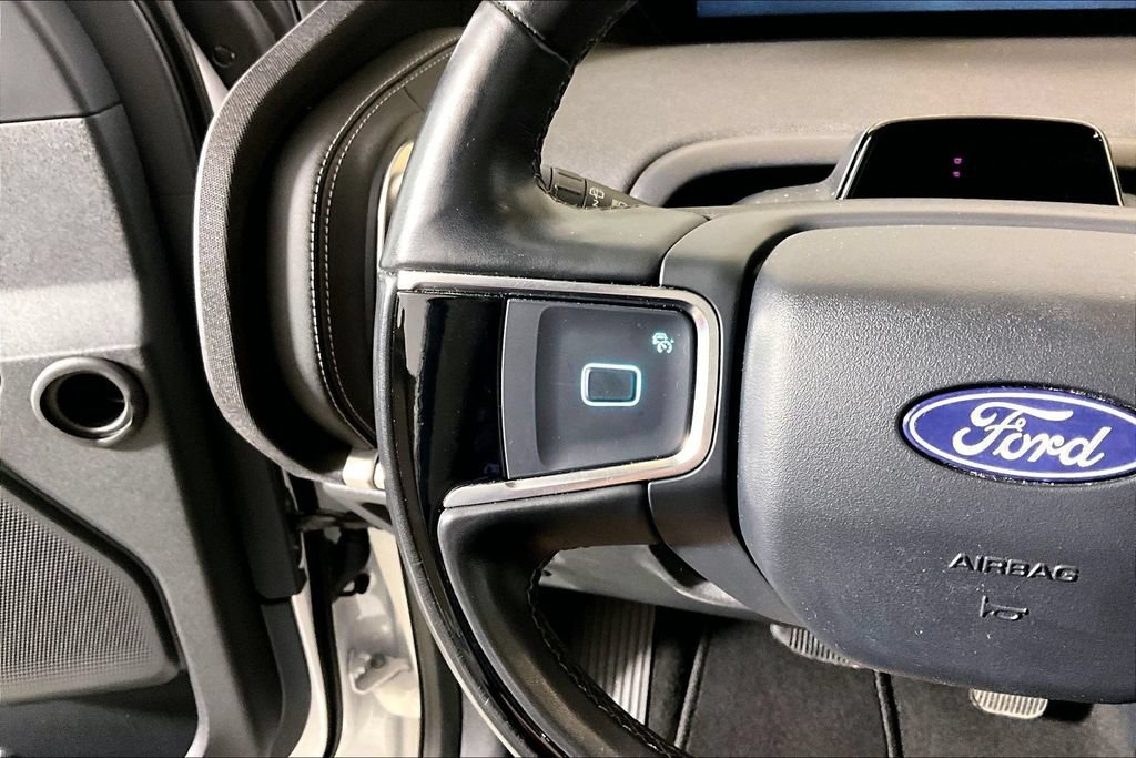Certified 2025 Ford Expedition Max Platinum AWD/4WD image 14