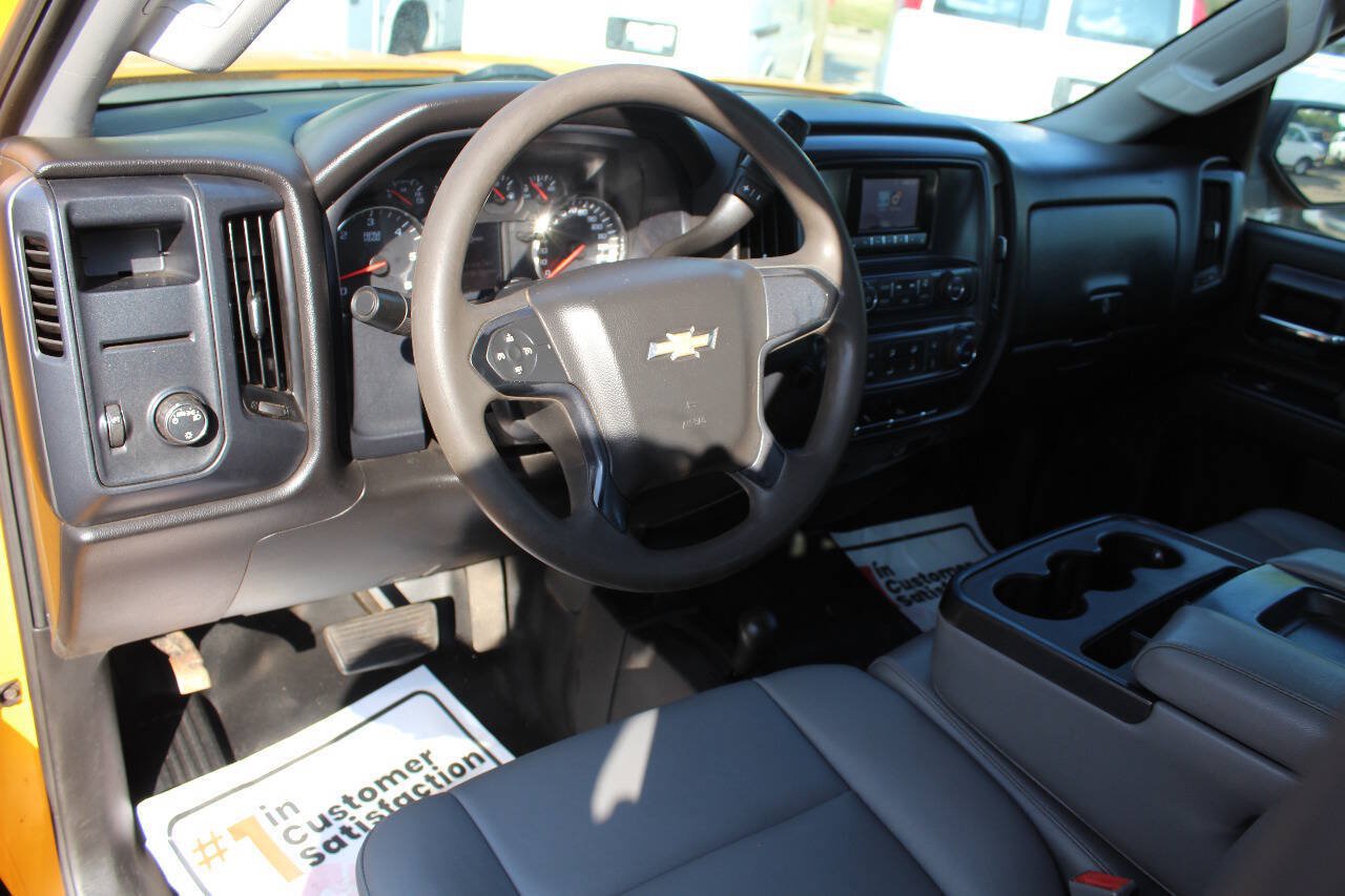 Used 2015 Chevrolet Silverado 2500 W/T AWD/4WD image 10