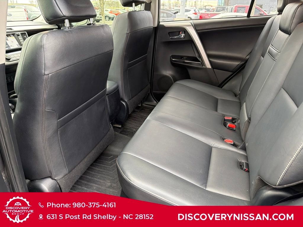 Used 2017 Toyota RAV4 Limited image 31