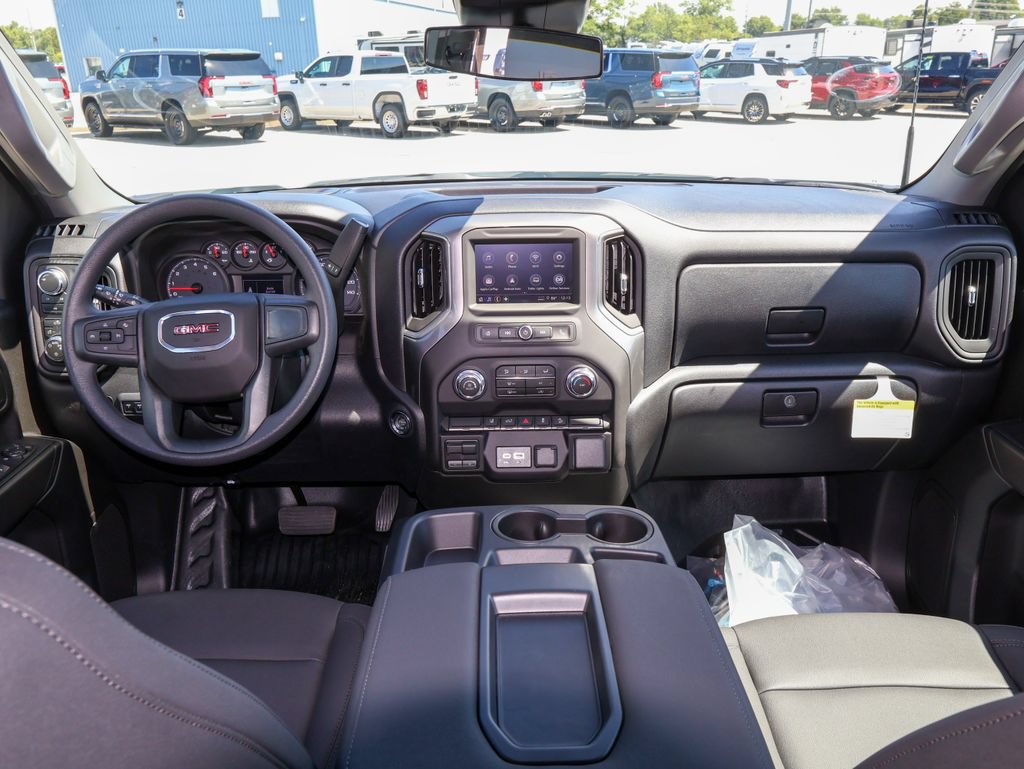 New 2026 GMC Sierra 3500 Pro AWD/4WD image 12