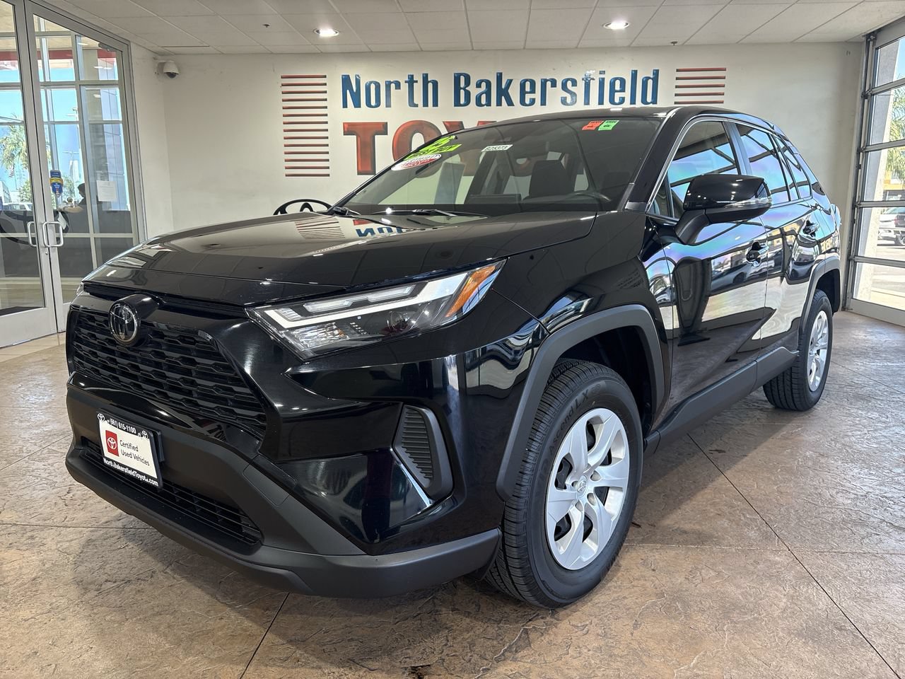 Certified 2025 Toyota RAV4 LE FWD image 6
