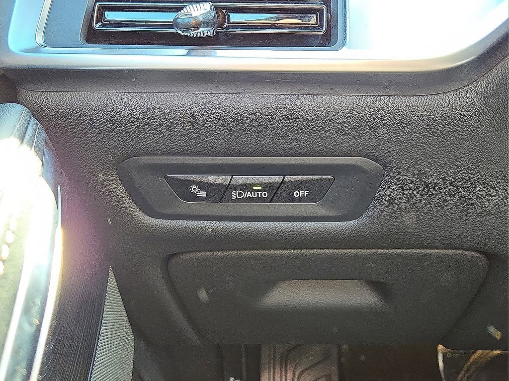 Used 2026 BMW X6 xDrive40i image 24