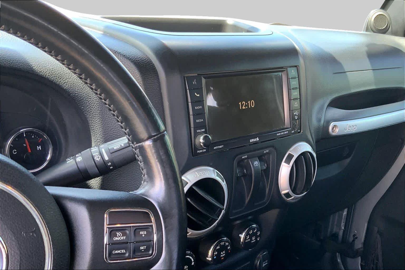 Used 2013 Jeep Wrangler Rubicon w/ PWR Convenience Group AWD/4WD image 6