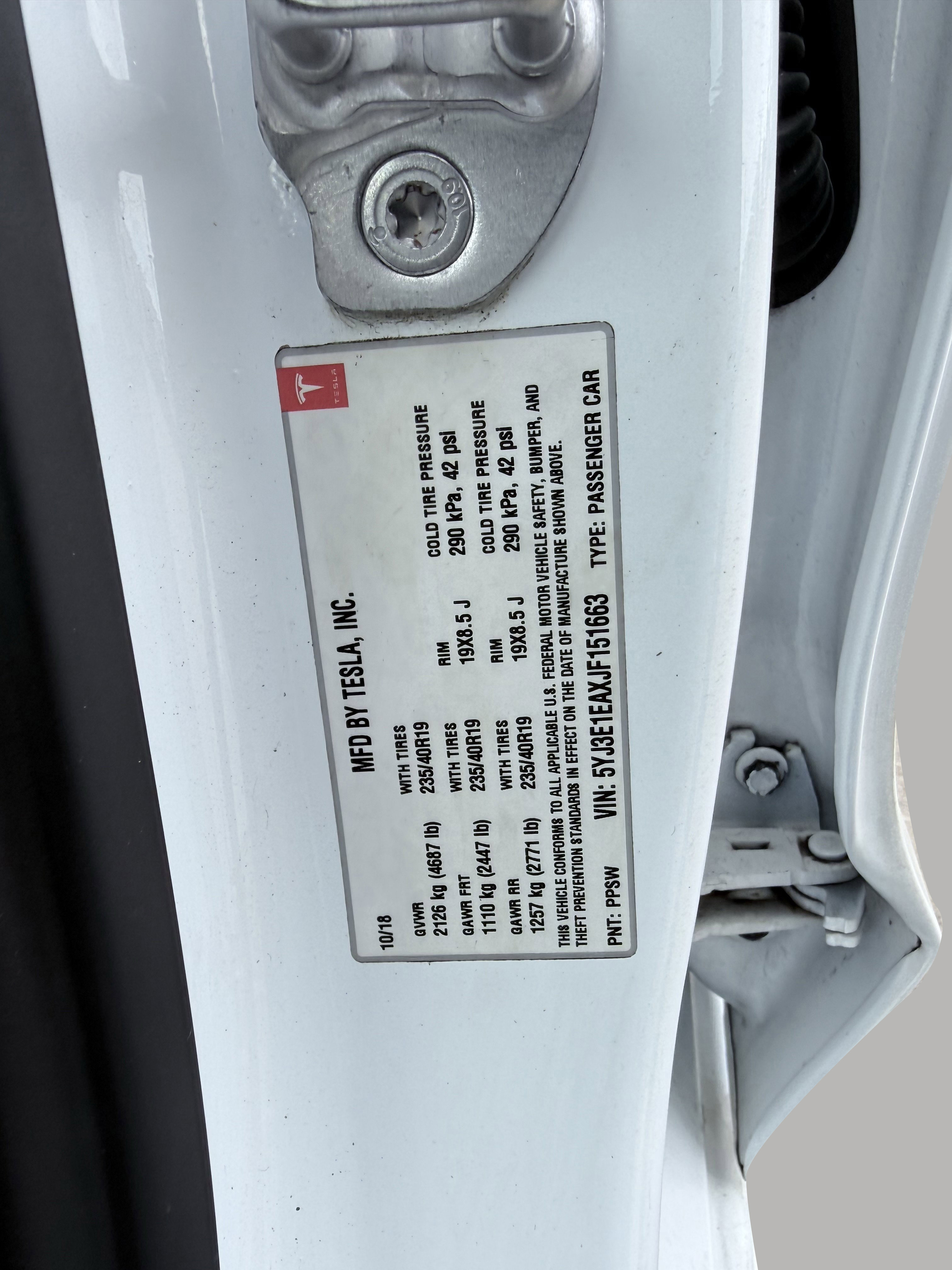Used 2018 Tesla Model 3 Mid Range image 27