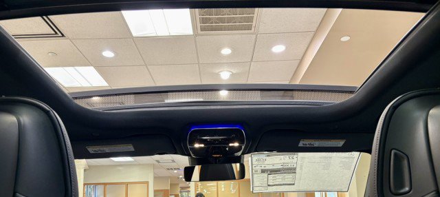 New 2026 Mercedes-Benz GLC 300 image 11